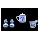 Vintage Chinese Blue and White Procelain