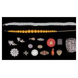 Bakelite and Vintage Jewelry