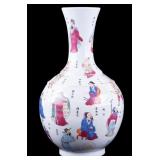 Chinese Porcelain Vase, Military Scene