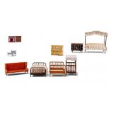 Dollhouse Miniatures / Canopy and Other Beds