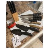 Cutting board & Kitchen knife lot