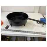 11" deep cast iron pan footed design