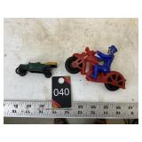 Plastic motorcycle policeman and small car Hubley
