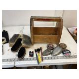 Vintage Esquire Footman shoe shine kit