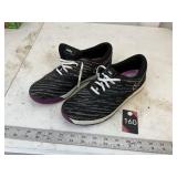 Ladies Nike shoes, Lunarlon so. US 8.5