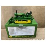 1/16 John Deere 1010 crawler w/ blade and 3pt by