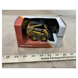 John Deere 6675 Skid steer loader w/ original box