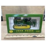 1/16 John Deere 1010 Crawler w/ Ripper by Ertl -
