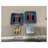 4 International emblems IH