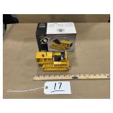 1/25 Caterpillar RD8 Diesel Crawler made by