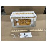 1/16 International T340 Crawler w/ Bullgrader by