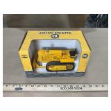 1/16 John Deere MC Crawler w/ blade made by Spec