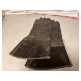 Leather gauntlet gloves, military WW-II