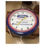 Ford collectors clock in good working order