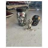 Skull items/decor