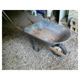 Heavy duty wheelbarrow
