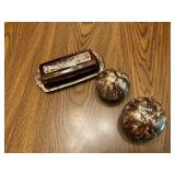 Mushroom salt and pepper shaker and butter dish