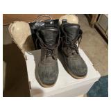Size 12 thinsilate winter boots