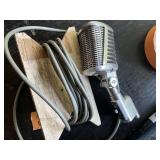 Astatic mic