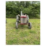 International B-414 diesel tractor
