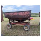 J&M Manufacturing gravity wagon on running gear