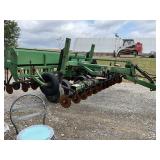 Giant plains Solid stand 15 grain drill, 12 row