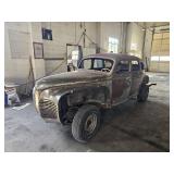 1941 Plymouth Sedan - project car