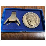 U.s.mint Walter F Mondale bronze medal