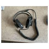 Magnavox stereo headphones