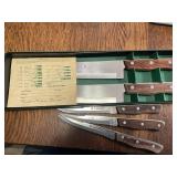 Maxam steel knives set