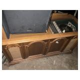 Console Stereo with speakers Magnavox