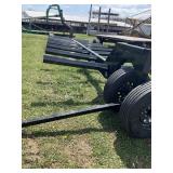 New Industrias America 625 bale trailer hauler