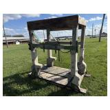 Wooden shoeing stock