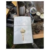 Table lighter large size w/ Esso key emblem