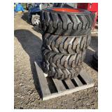 Montreal SS loader tubeless 10-16.5 tires