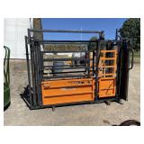 Landhonor cattle squeeze chute LHR-CSC10