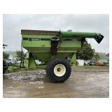 Parker 4500 grain cart