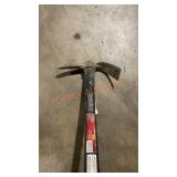 Husky 2.5lb Pick Mattock