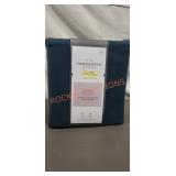 Threshold Twin Flannel Sheet Set