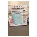 Igloo Self-Cleaning Ice Maker