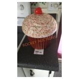 10" Cupcake Cookie Jar