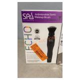 Makeup Brush & Hair Remover