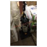 Eureka Power Speed Vacuum