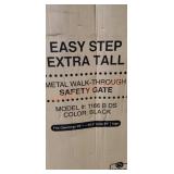 Regalo Easy Step Metal Walk Through Safety Gate