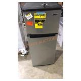 Magic Chef Refrigerator/Freezer