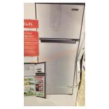 Magic Chef 4.5 cu ft 2-Door Refrigerator