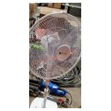 16: Stand Fan