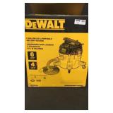 DeWalt 6 gallon Wet/Dry Vacuum