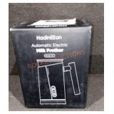 Hadineeon Automatic Electric Milk Frother