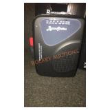 Byron Statics Radio and Cassette Player, Set of 2